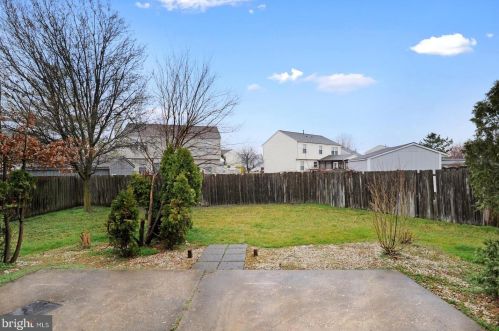 748 Staghorn Dr, New Castle DE  19720-7652 exterior