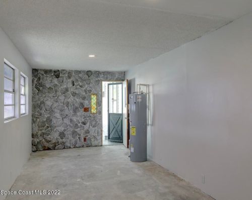 1112 Oriole Cir, Sebastian FL  32976-7521 exterior