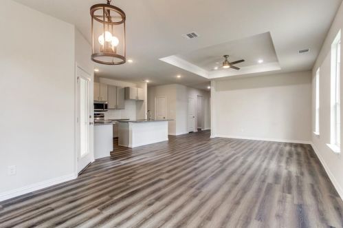 2815 Bourland St, Greenville TX  75401-3209 exterior