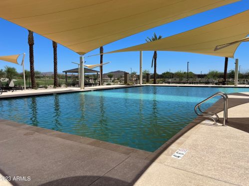 15962 Electra Ln, Sun City AZ 85387-2027 exterior