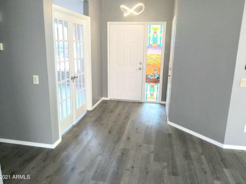 1569 Torrey Pines Ln, Chandler AZ  85249-8523 exterior