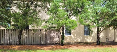9648 Windrift Cir, Fort Pierce, FL 34945-3307
