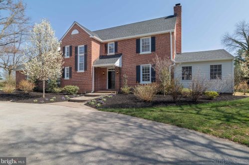 1204 Hopeton Rd, Wilmington, DE 19807-3015