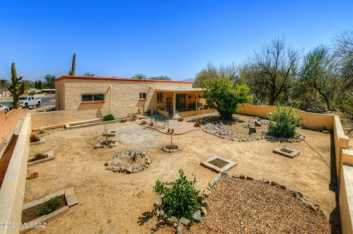 808 Abrego Dr, Green Valley AZ  85614-3641 exterior