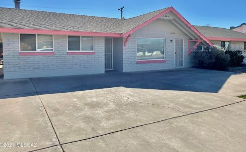 6272 Calle Silvosa, Tucson, AZ 85711-6923