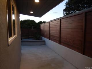 2108 Ardmore Ave, Manhattan Beach CA  90266-2525 exterior