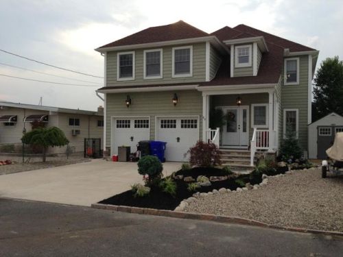 60 Lagoona Dr, Bricktown NJ  08723-7642 exterior