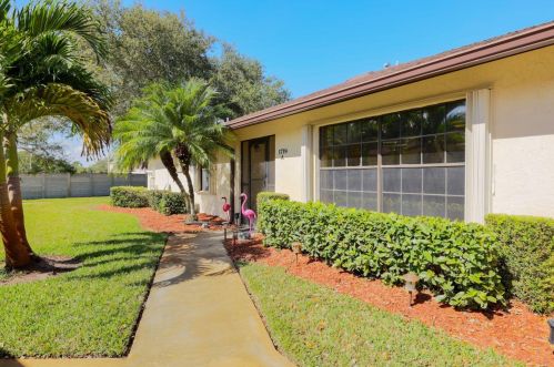 1719 Mariners Cv, Fort Pierce, FL 34950-6946