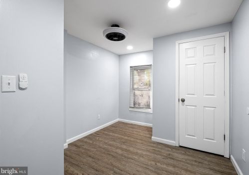 1229 Heald St, Wilmington DE  19802-5240 exterior