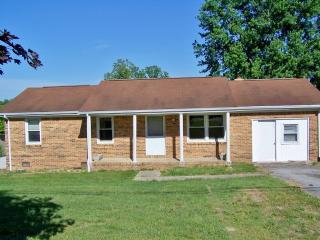530 John Oliver Rd, Mc Minnville, TN 37110-9213