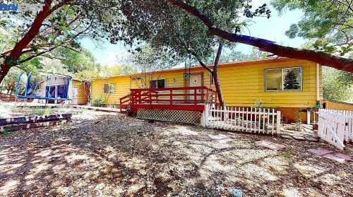 6901 Johnston Rd, Pleasanton CA  94588-9460 exterior