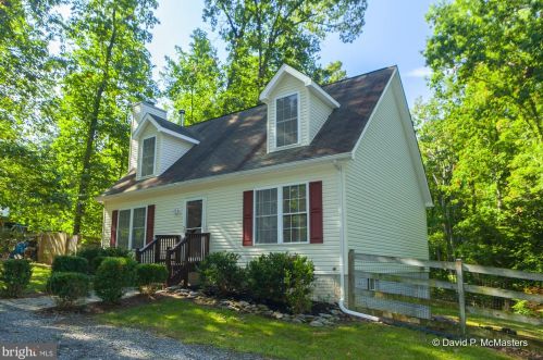 277 Black Cub Run Ln, Harpers Ferry WV  25425-6805 exterior