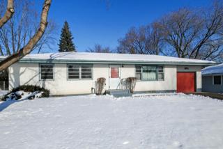 1741 Laurie Rd, Saint Paul, MN 55109-2628