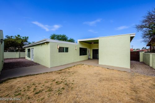 341 Tucson Blvd, Tucson AZ 85713-2065 exterior