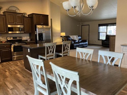 907 Lotus Trl, Menasha WI  54952-8852 exterior