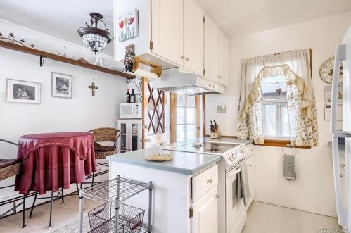 4100 Pearl St, Englewood CO 80113-6913 exterior