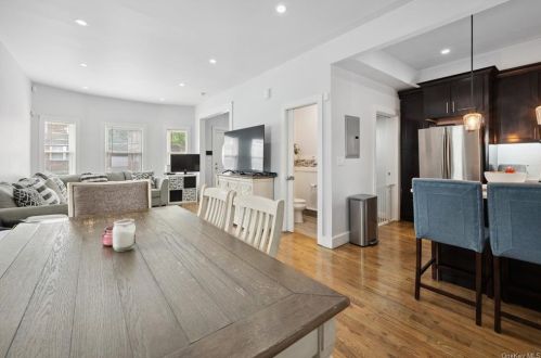 33 8th Ave, Mount Vernon NY  10550-1965 exterior