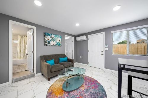 4762 Castle Ave, San Diego CA  92105-2913 exterior