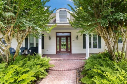 1901 Carriage Hills Blvd, Conroe, TX 77384-3335