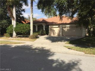 6877 Wellington Dr, Naples, FL 34109-7207