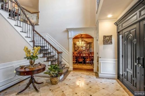 74 Sherwood Rd, Norwood, NJ 07648-2320