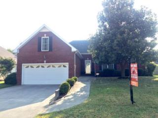 177 Foxrun, Springfield, TN 37172-7332