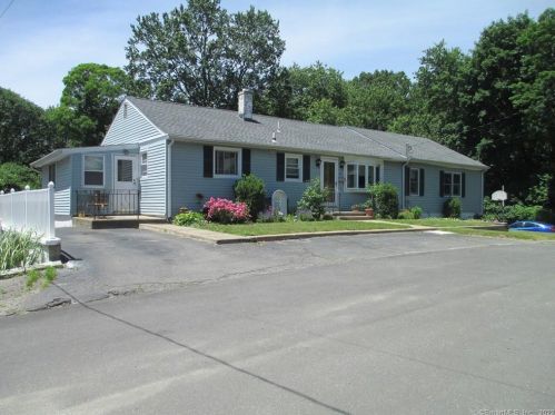 61 Kramer Ave, Waterbury, CT 06705-2828