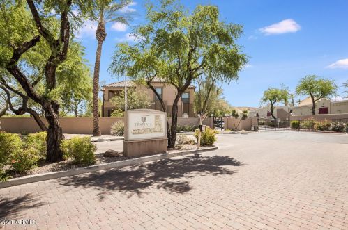 7027 Scottsdale Rd, Scottsdale AZ 85253-3628 exterior