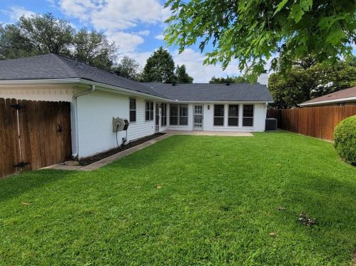 1204 Grinnell Dr, Richardson TX  75081-5818 exterior