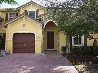 15310 8th Way, Miami, FL 33194-2610