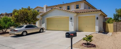 4827 Starflower St, Tucson, AZ 85756-5159