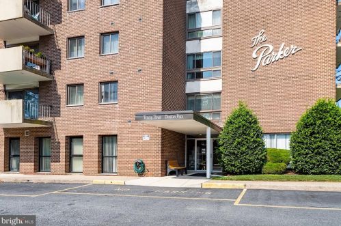 33 Chester Pike, Ridley Park, PA 19078-2003