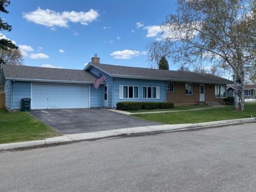 918 2nd St, Erdahl MN  56531-4604 exterior