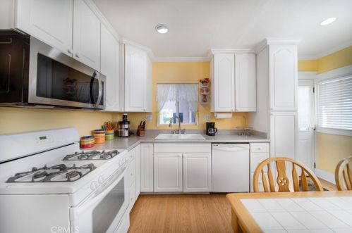 222 Mcpherrin Ave, Monterey Park CA  91754-2868 exterior