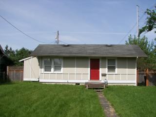 7206 G St, Tacoma WA  98404-2046 exterior