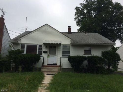 119 Hawthorne St, Roselle, NJ 07203-1621