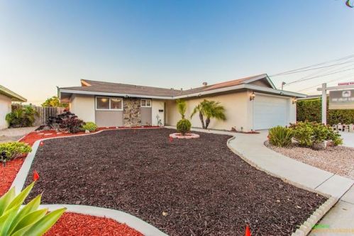 3428 Las Vegas Dr, Oceanside, CA 92054-3812