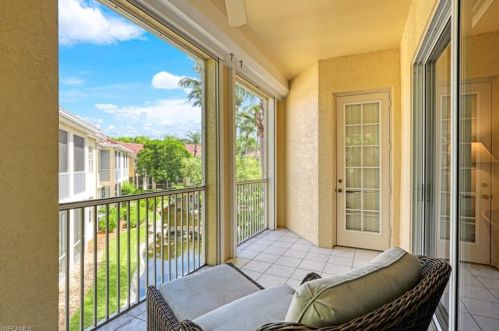 600 Lambiance Cir, Naples FL  34108-8703 exterior