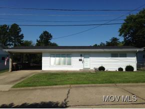 6 Randolph Dr, Parkersburg, WV 26104-1511