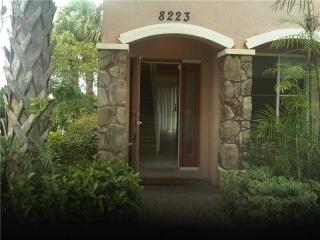 8223 27th St, Hollywood, FL 33025-2996