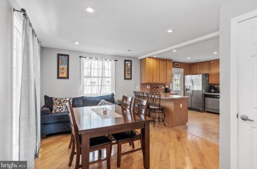202 Lincoln Ave, Beverly NJ  08010-2130 exterior