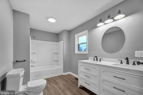 275 Georgetown Rd, Littlestown PA  17340-9757 exterior