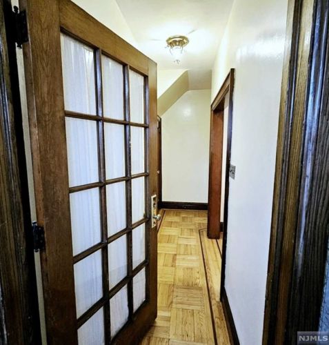 2211 Dietz Pl, North Bergen NJ  07047-2011 exterior