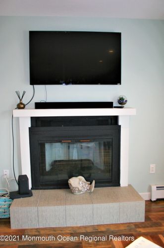 96 Spinnaker Ct, Berkeley Township NJ  08721-1414 exterior