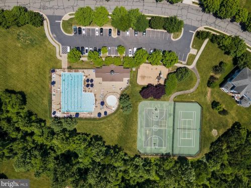 15063 Gaines Mill Cir, Haymarket VA  20169-4500 exterior