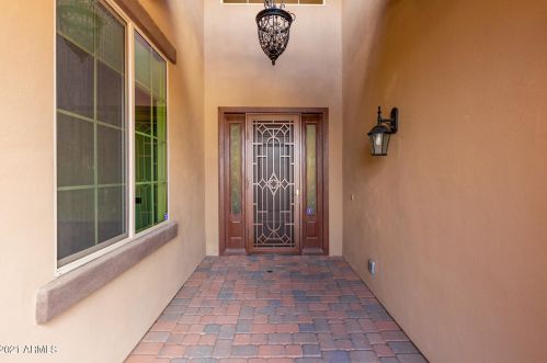 155 Mead Dr, Chandler, AZ 85249