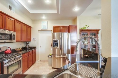 11038 Portobelo Dr, San Diego, CA 92124-4001