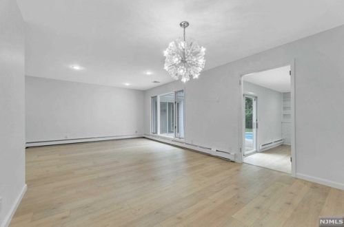 47 Garry Rd, Closter NJ  07624-1509 exterior