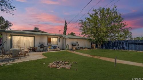 14453 Mojave Ln, Victorville, CA 92395-4539