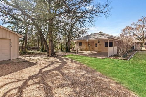 7108 Oak Frst Dr, Bryan TX 77808-6268 exterior